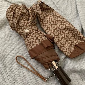 EUC Authentic Coach Umbrella